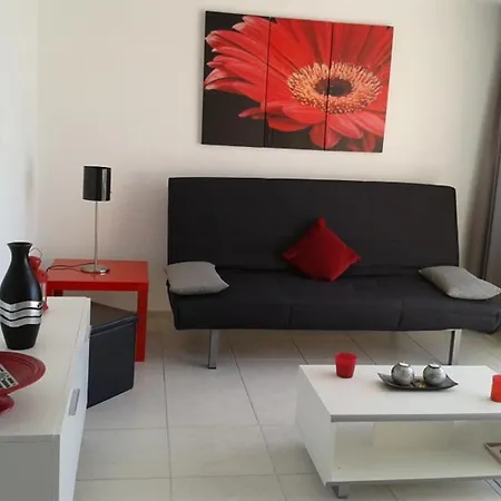 La Statue Vue Апартаменти